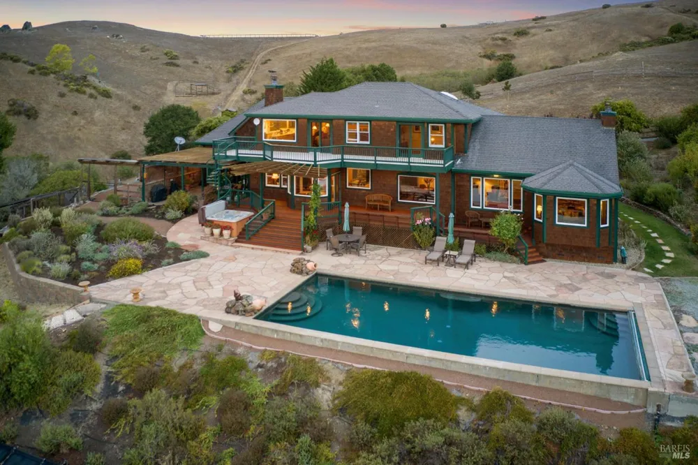 6381 Nicasio Valley Road Nicasio, CA 94946