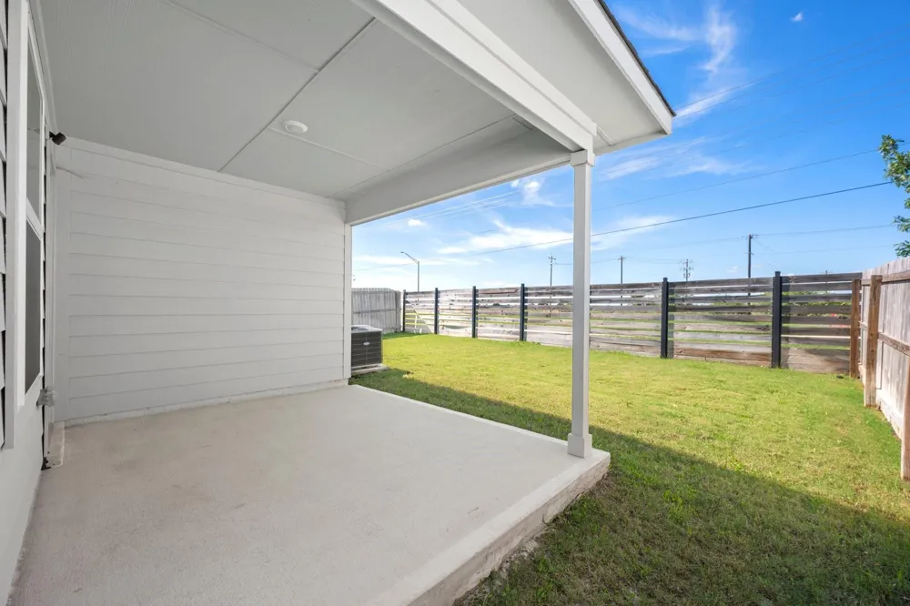 1242 Amistad Loop College Station, TX 77845