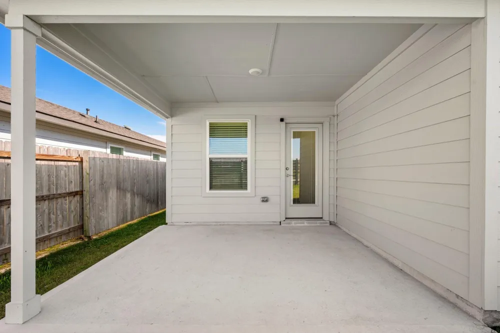 1242 Amistad Loop College Station, TX 77845