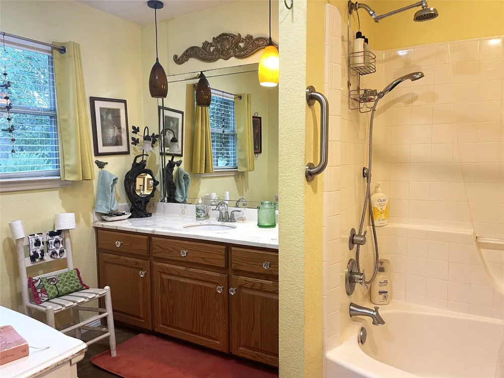 151 Lcr Cedar C3 Mexia, TX 76667