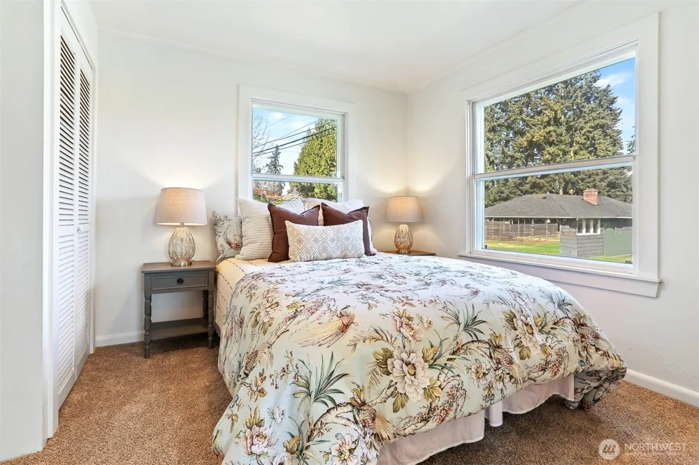 1257 S 116th Street Burien, WA 98168