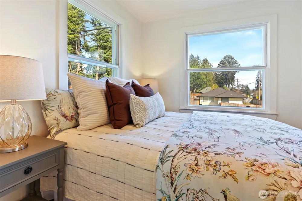 1257 S 116th Street Burien, WA 98168