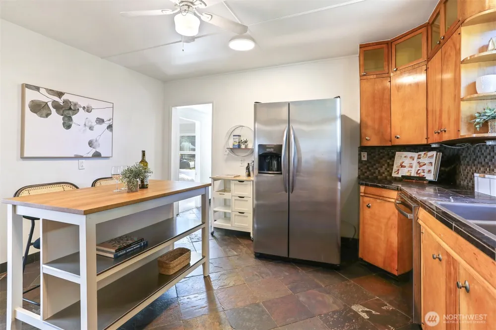 1257 S 116th Street Burien, WA 98168