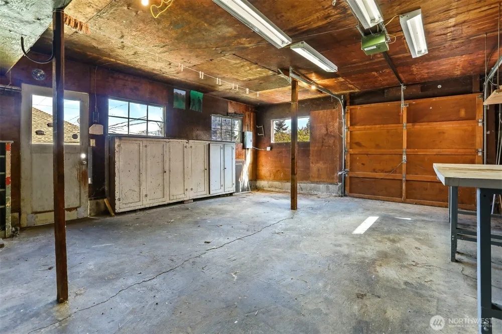 1257 S 116th Street Burien, WA 98168