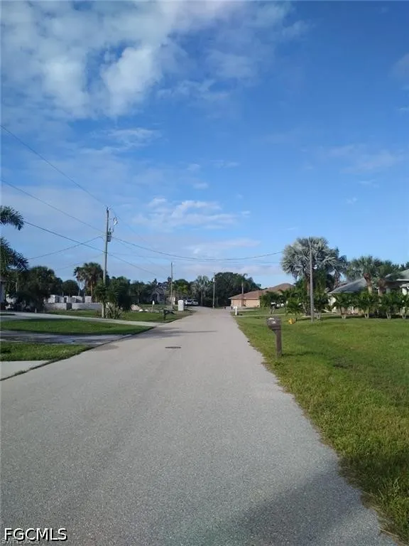 Long Meadow Place Rotonda West, FL 33947