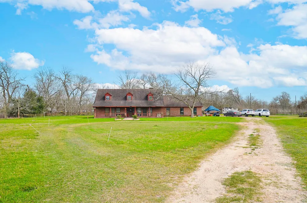 34520 Fulshear Farms Road Fulshear, TX 77441