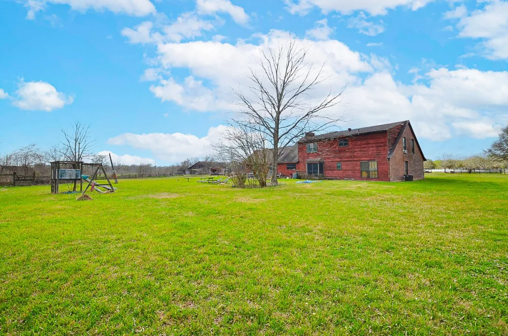 34520 Fulshear Farms Road Fulshear, TX 77441