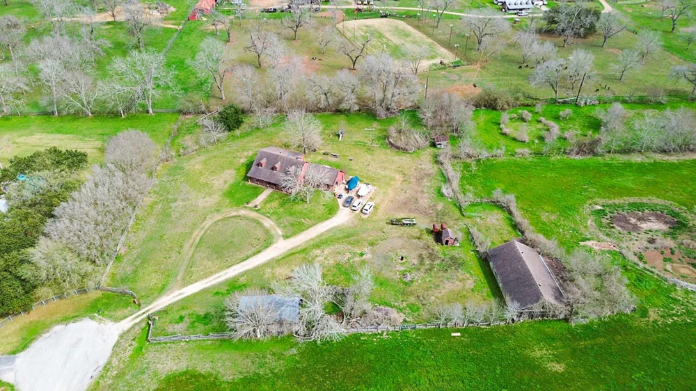 34520 Fulshear Farms Road Fulshear, TX 77441