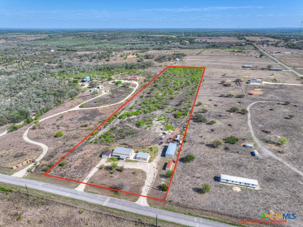 2151 Old Lehmann Road Seguin, TX 78155