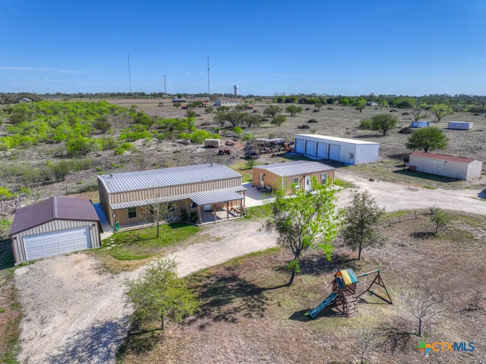 2151 Old Lehmann Road Seguin, TX 78155
