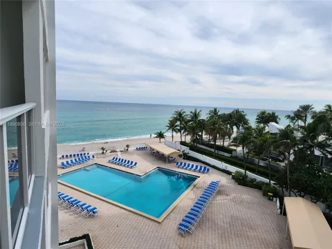 3505 S Ocean Dr #515