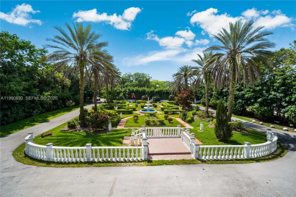 14401 Sunset Ln Southwest Ranches, FL 33330
