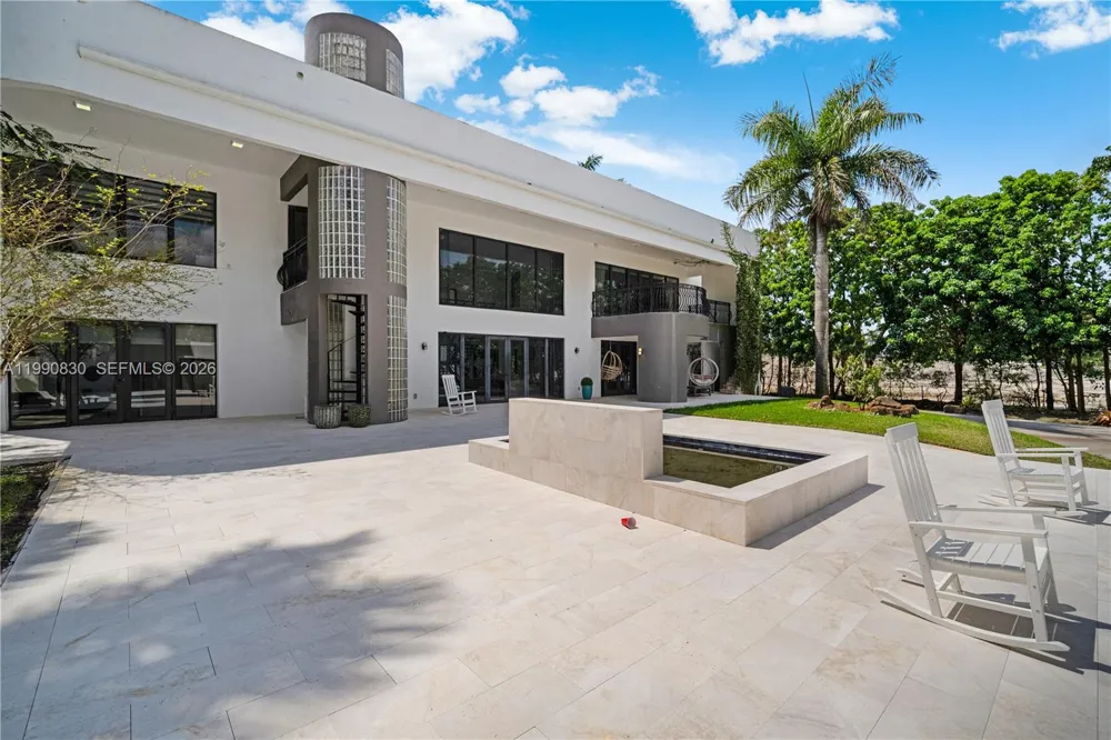 14401 Sunset Ln Southwest Ranches, FL 33330