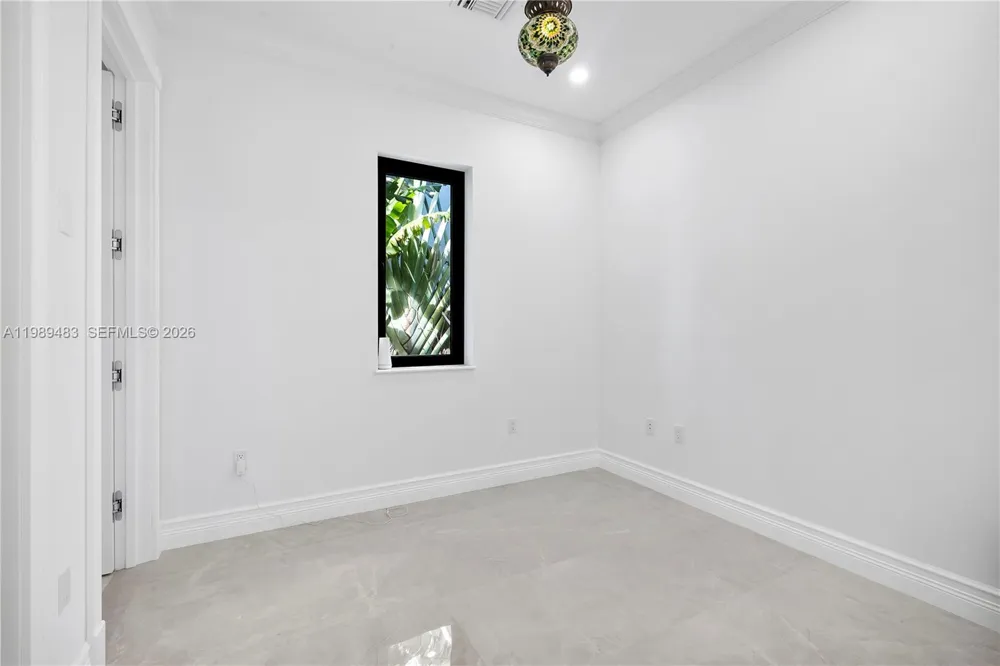 919 92nd St Surfside, FL 33154