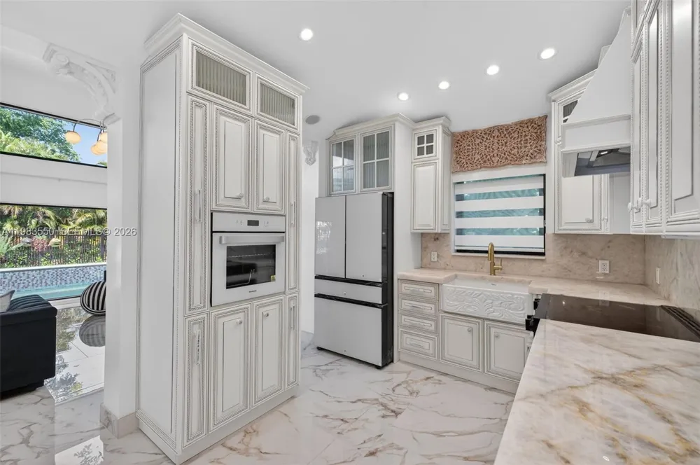 941 NE 119th St Biscayne Park, FL 33161