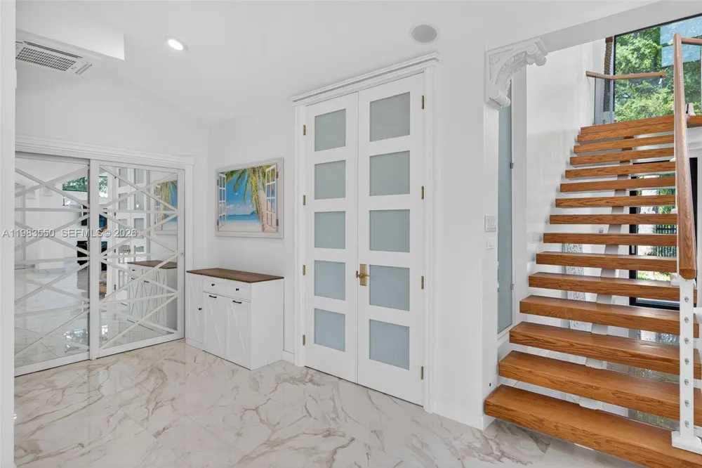 941 NE 119th St Biscayne Park, FL 33161