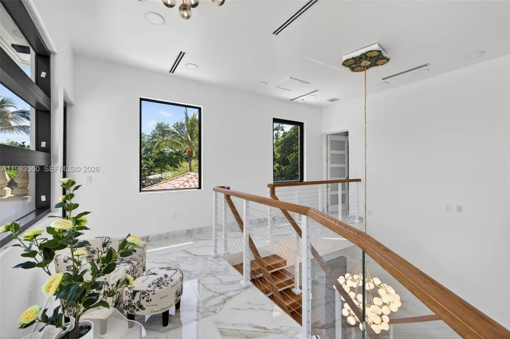 941 NE 119th St Biscayne Park, FL 33161