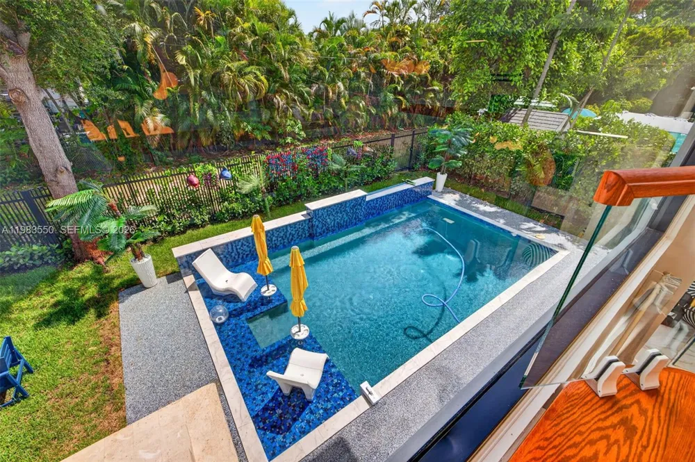 941 NE 119th St Biscayne Park, FL 33161