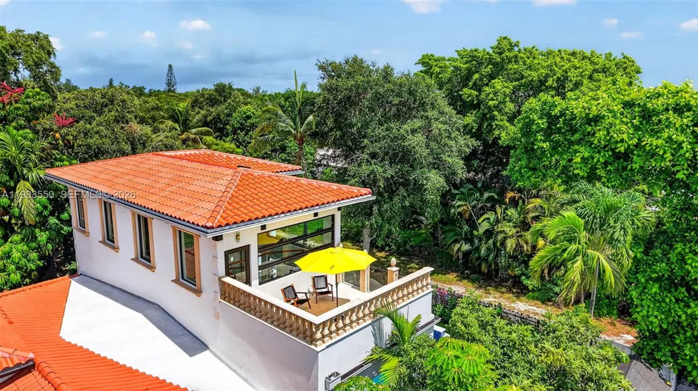 941 NE 119th St Biscayne Park, FL 33161