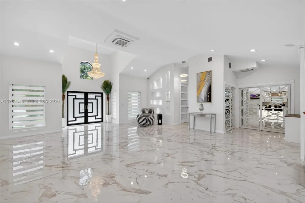 941 NE 119th St Biscayne Park, FL 33161