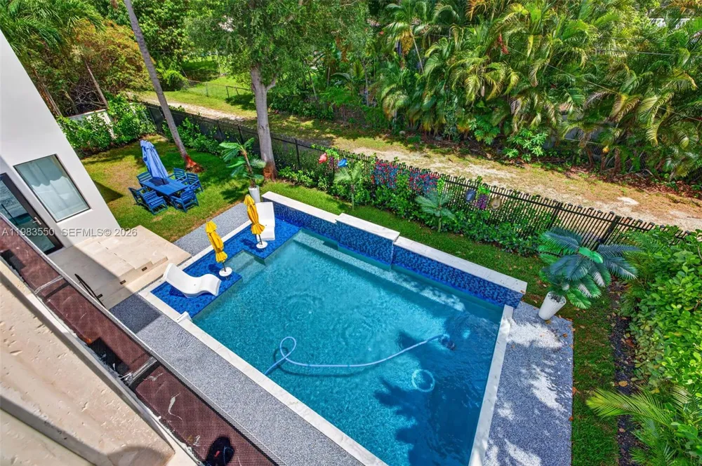 941 NE 119th St Biscayne Park, FL 33161