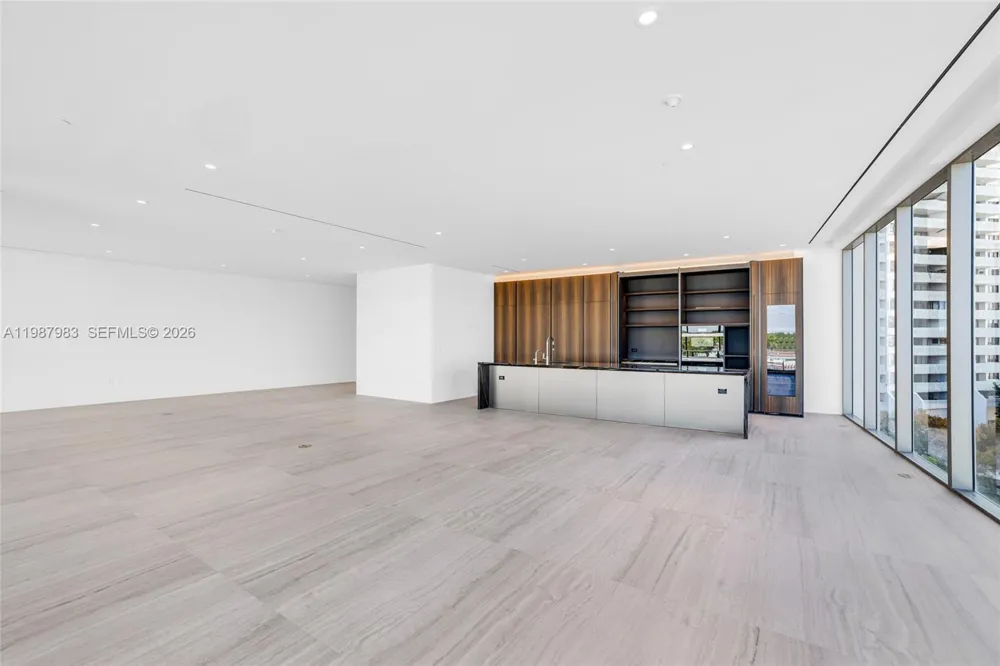 5 Grove Isle Dr #S 504 Coconut Grove, FL 33133
