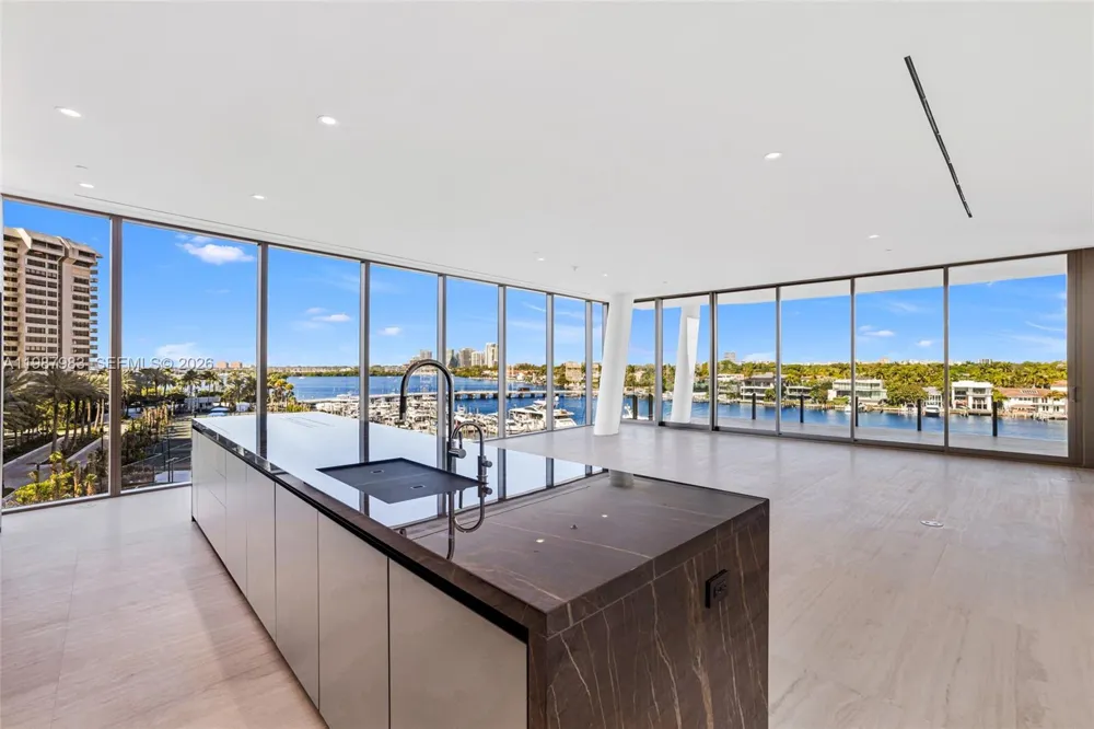 5 Grove Isle Dr #S 504 Coconut Grove, FL 33133