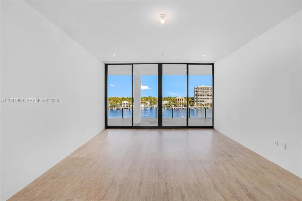 5 Grove Isle Dr #S 504 Coconut Grove, FL 33133