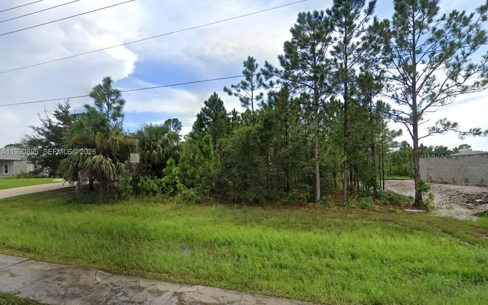 2065 SE Cogan Dr Palm Bay, FL 32909