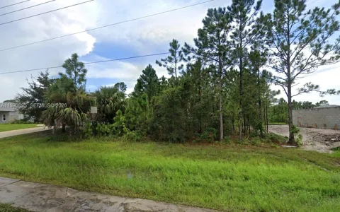 2065 SE Cogan Dr