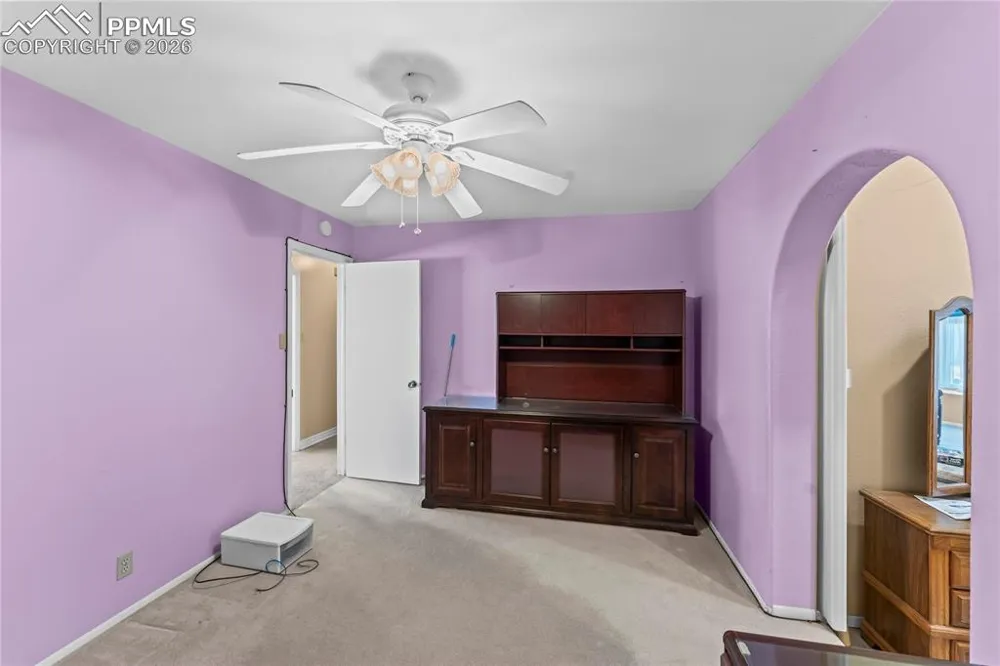 61 Radcliff Lane Pueblo, CO 81005