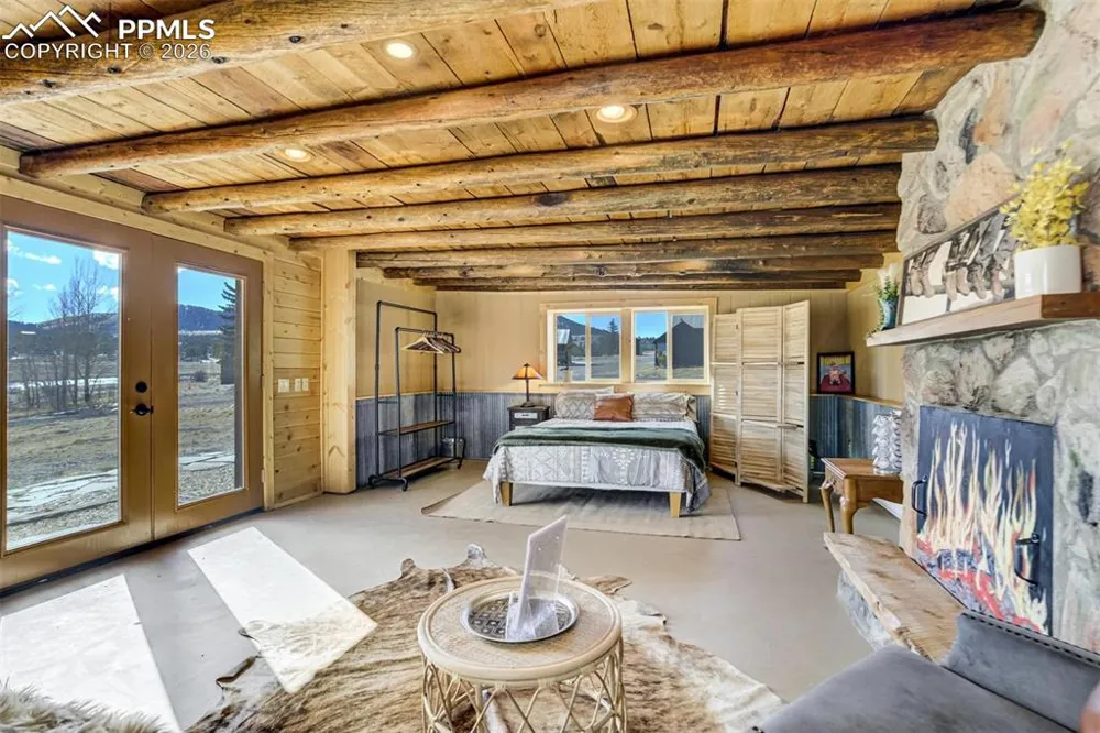 10589 County Road 102 Guffey, CO 80820