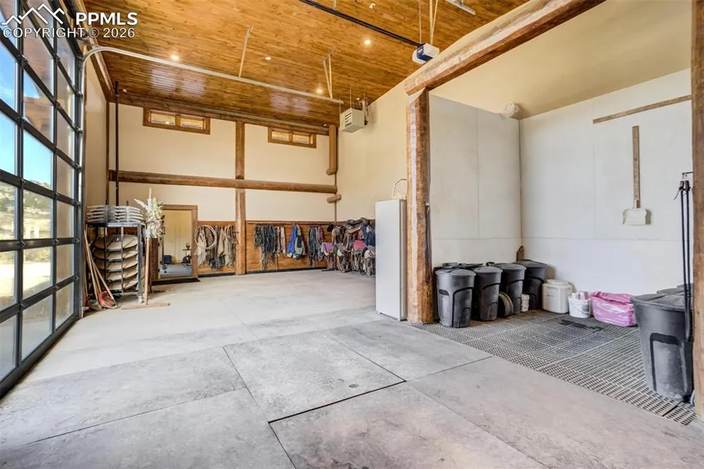 10589 County Road 102 Guffey, CO 80820