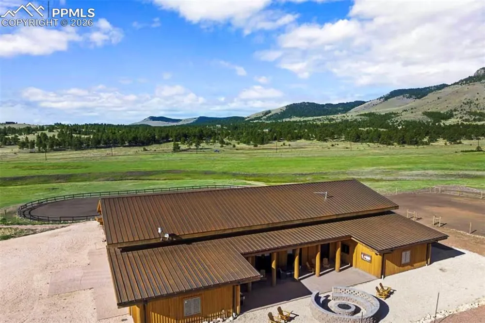 10589 County Road 102 Guffey, CO 80820