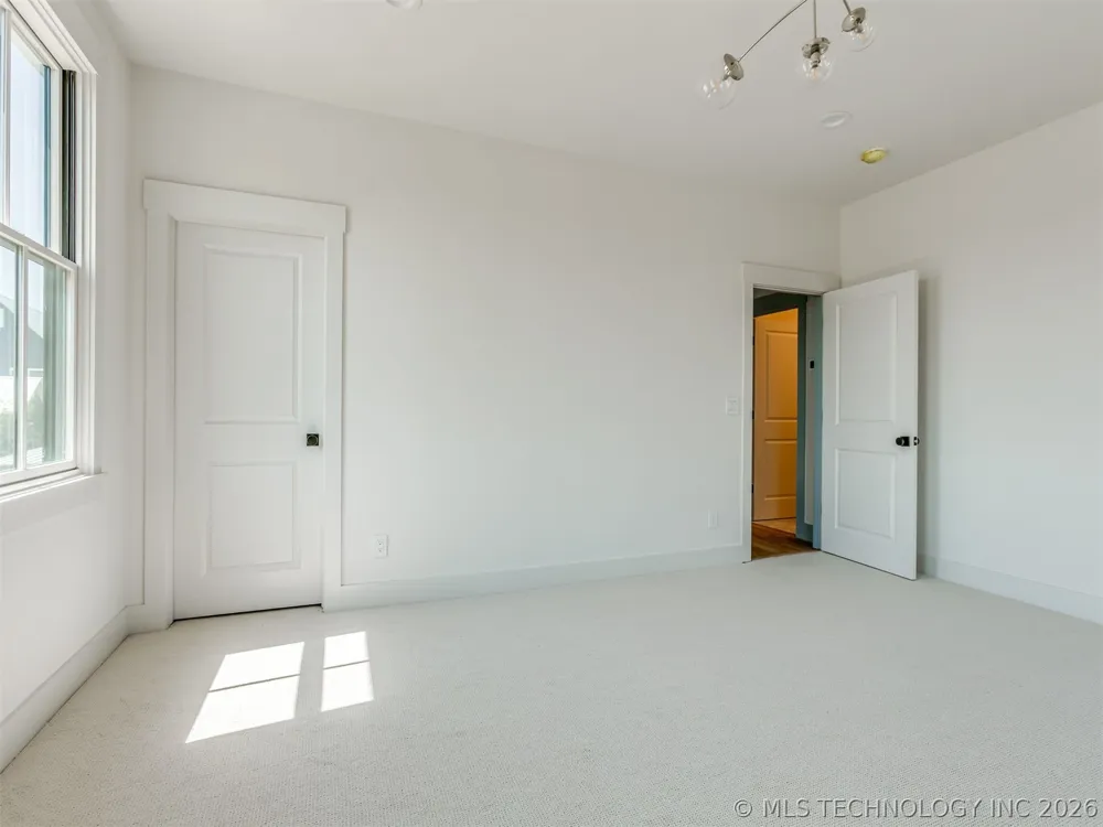 36 Hill Street Carlton Landing, OK 74432