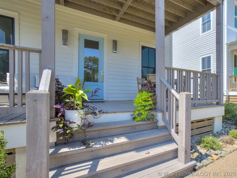 36 Hill Street Carlton Landing, OK 74432