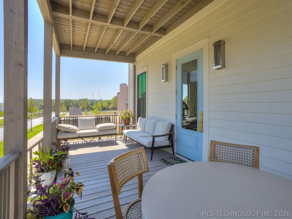 36 Hill Street Carlton Landing, OK 74432