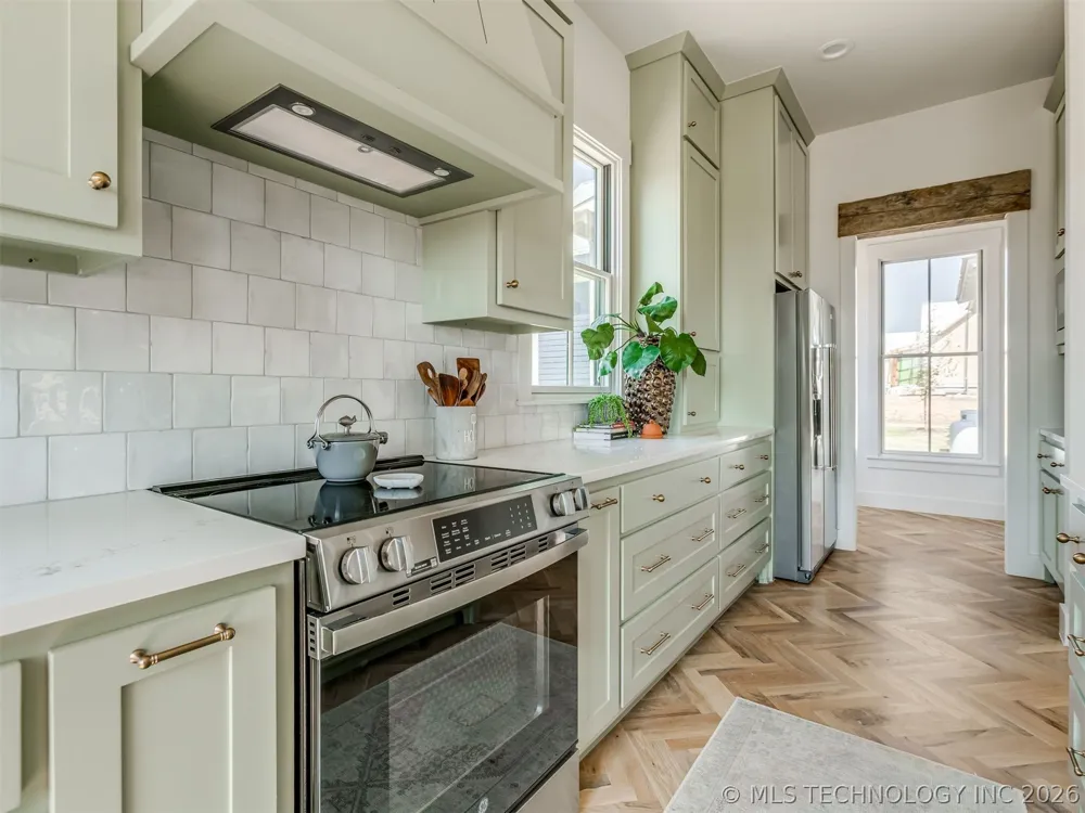 36 Hill Street Carlton Landing, OK 74432