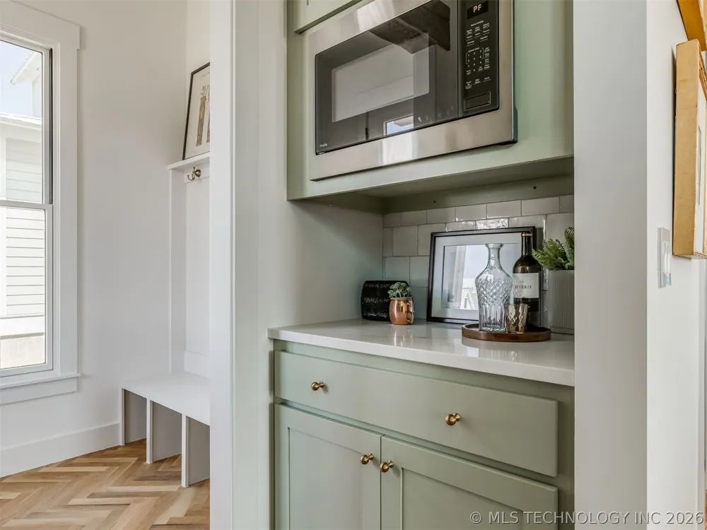 36 Hill Street Carlton Landing, OK 74432