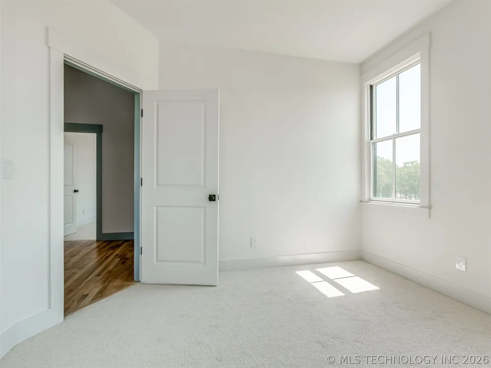 36 Hill Street Carlton Landing, OK 74432