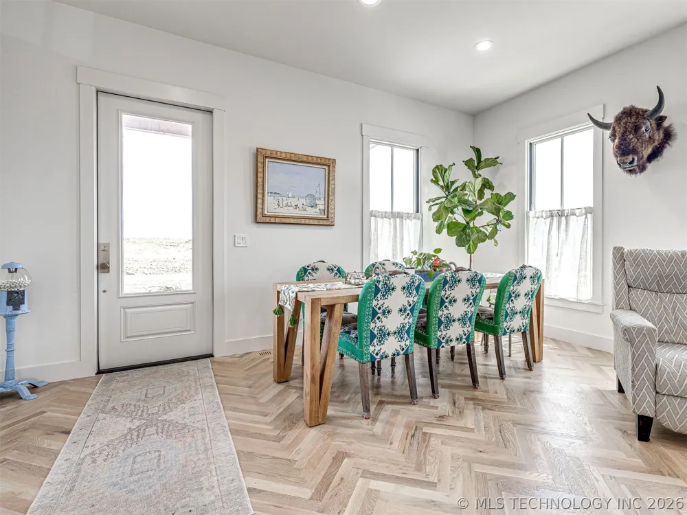 36 Hill Street Carlton Landing, OK 74432