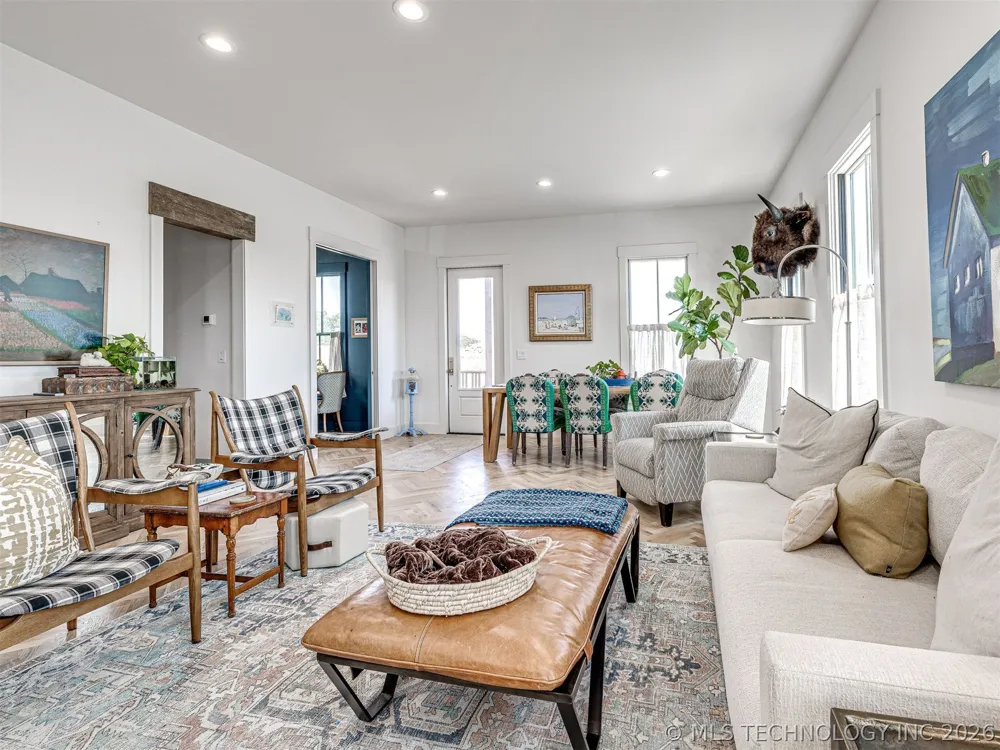 36 Hill Street Carlton Landing, OK 74432