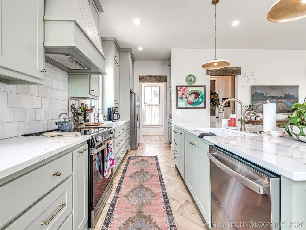 36 Hill Street Carlton Landing, OK 74432