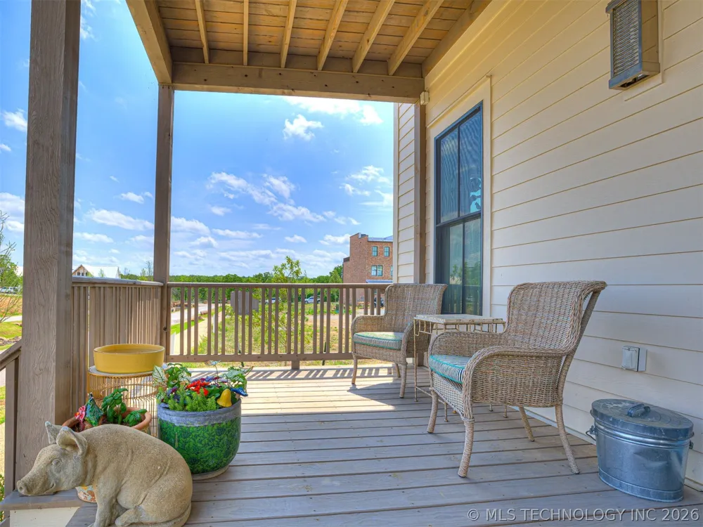 36 Hill Street Carlton Landing, OK 74432