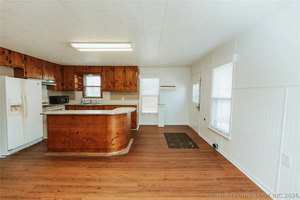 402 Kansas Street Pawnee, OK 74058