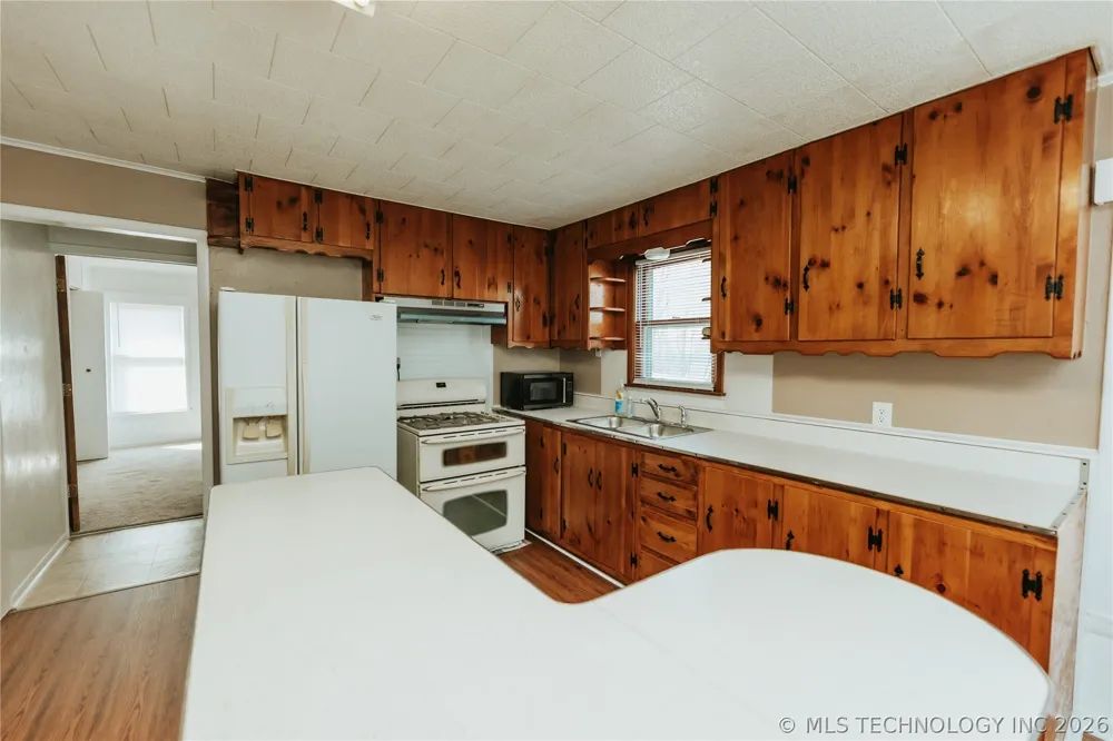 402 Kansas Street Pawnee, OK 74058