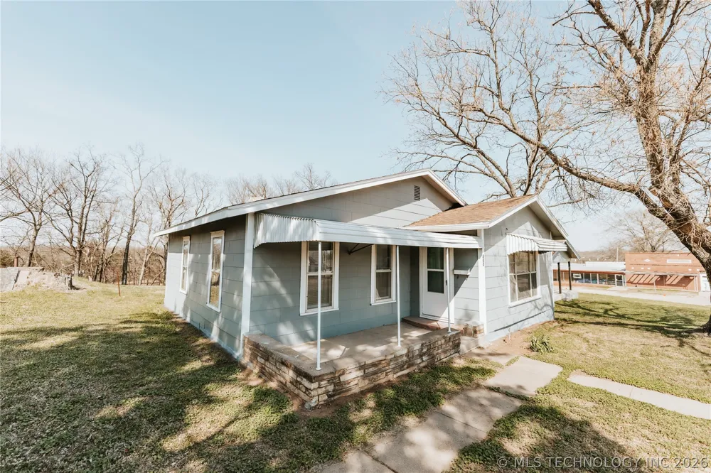 402 Kansas Street Pawnee, OK 74058