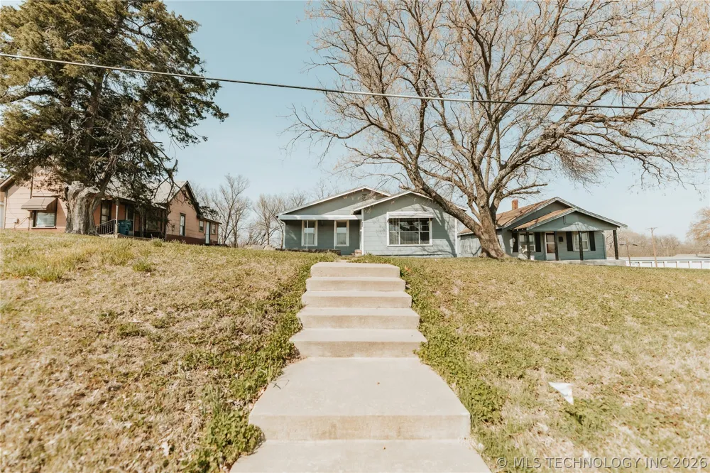 402 Kansas Street Pawnee, OK 74058