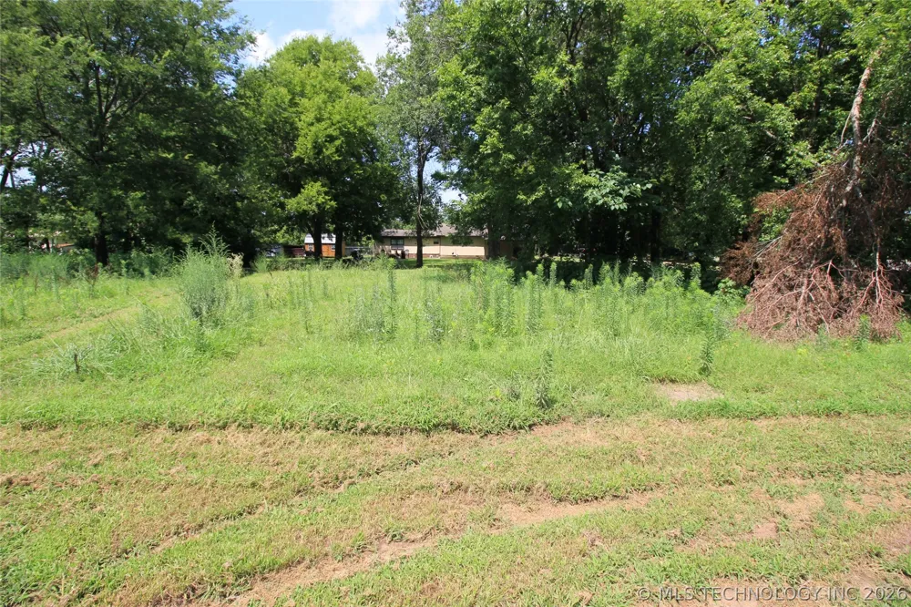 506 S Flint Avenue Stilwell, OK 74960