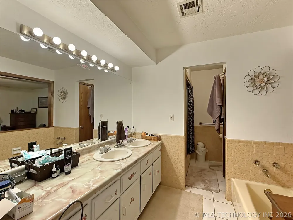 21470 County Road 1590 Stonewall, OK 74871